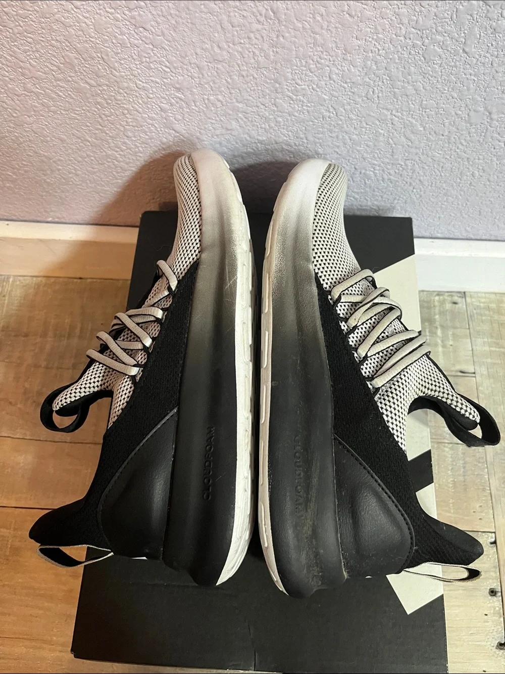 Coolest Mens Adidas Black/Grey/White Sneakers Sz 8.5